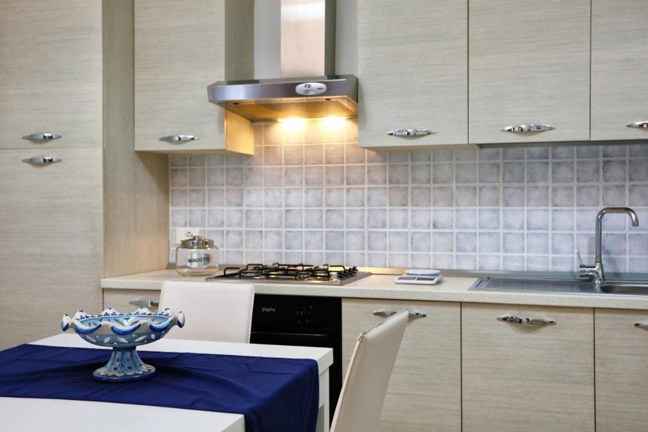 Casa Le Nereidi Apartment Кастеламаре дел Голфо Екстериор снимка