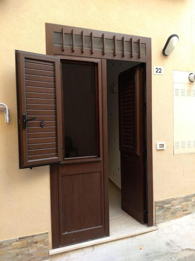Casa Le Nereidi Apartment Кастеламаре дел Голфо Екстериор снимка
