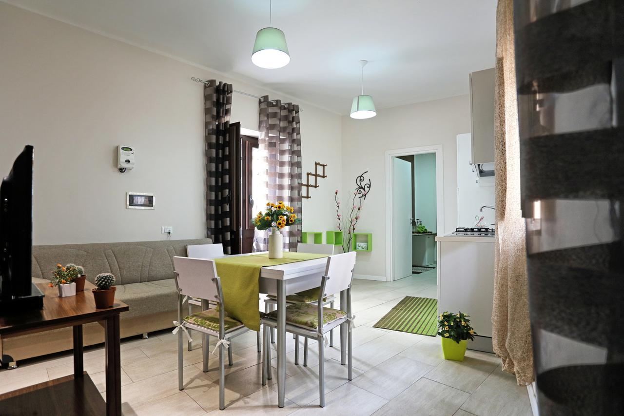 Casa Le Nereidi Apartment Кастеламаре дел Голфо Екстериор снимка